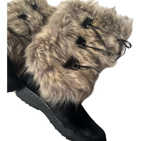 💯NWOT Women's Luxe OSCAR SPORTBlack and Tan Fur Winter Boots 🤩 - Picture 9 of 12